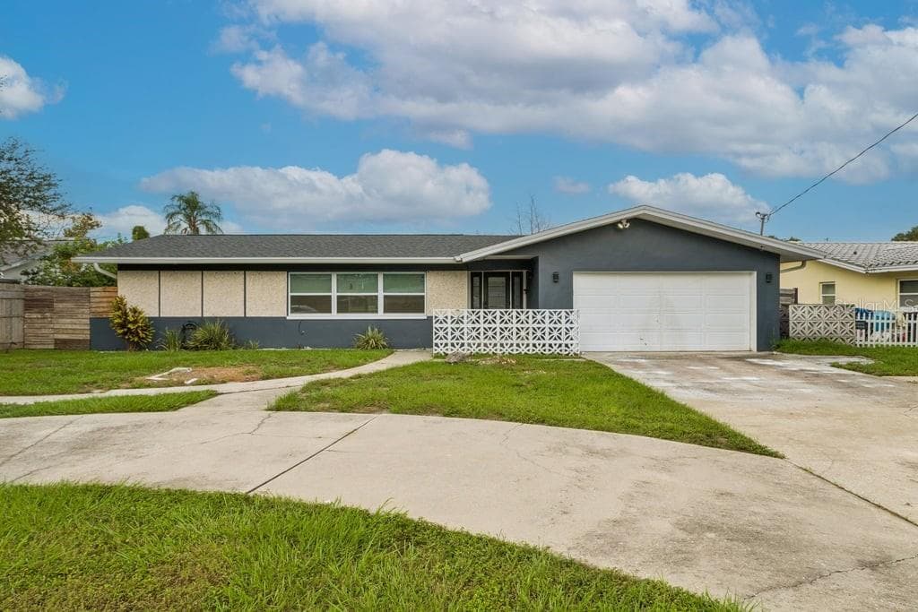 1658 INDIAN ROCKS ROAD S LARGO, FL 33774