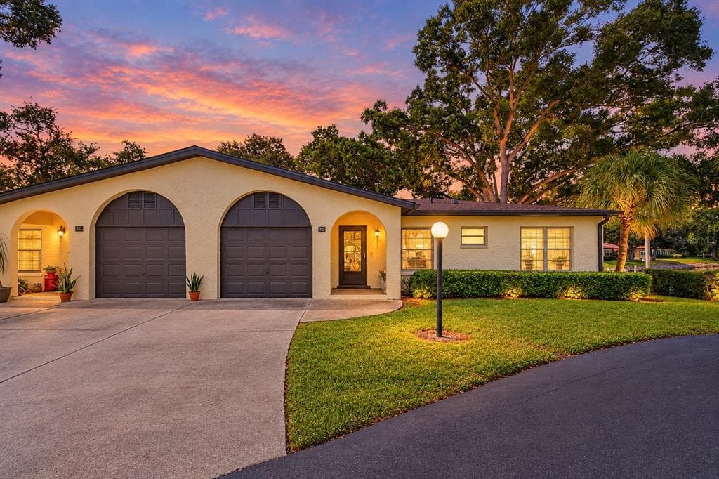 12200 VONN ROAD UNIT 7D LARGO, FL 33774