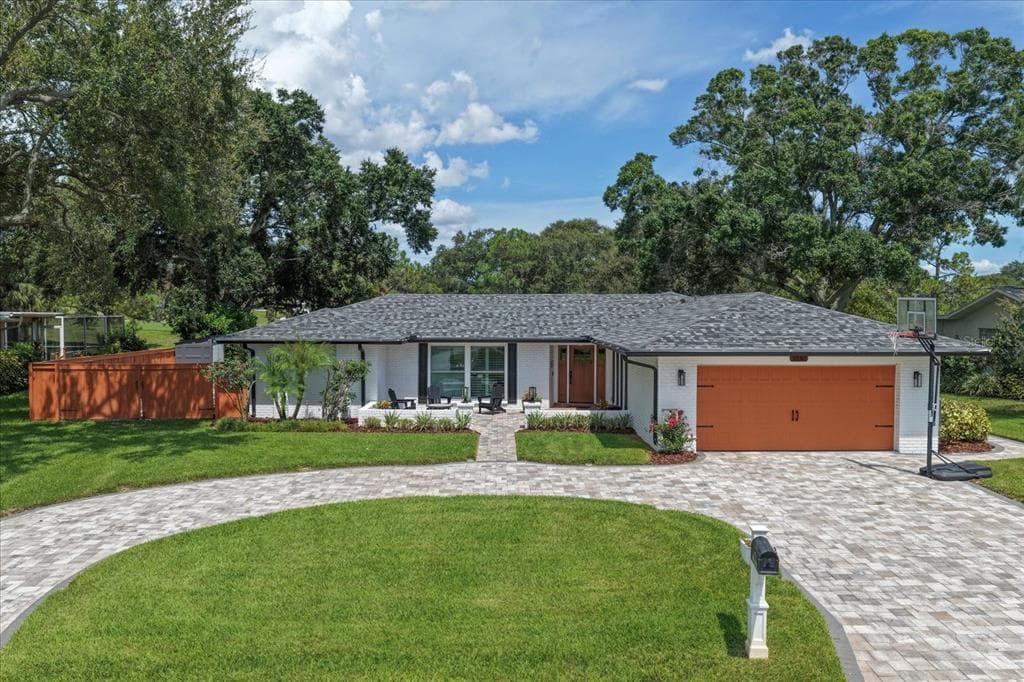 1232 SAINT ANDREWS DRIVE DUNEDIN, FL 34698