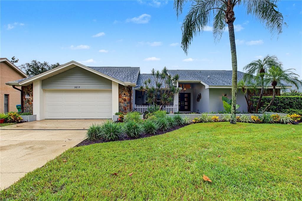 2615 LANDING WAY PALM HARBOR, FL 34684