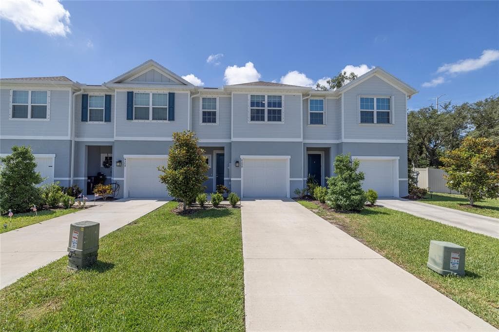 4298 HARBOUR PALM DRIVE HOLIDAY, FL 34691