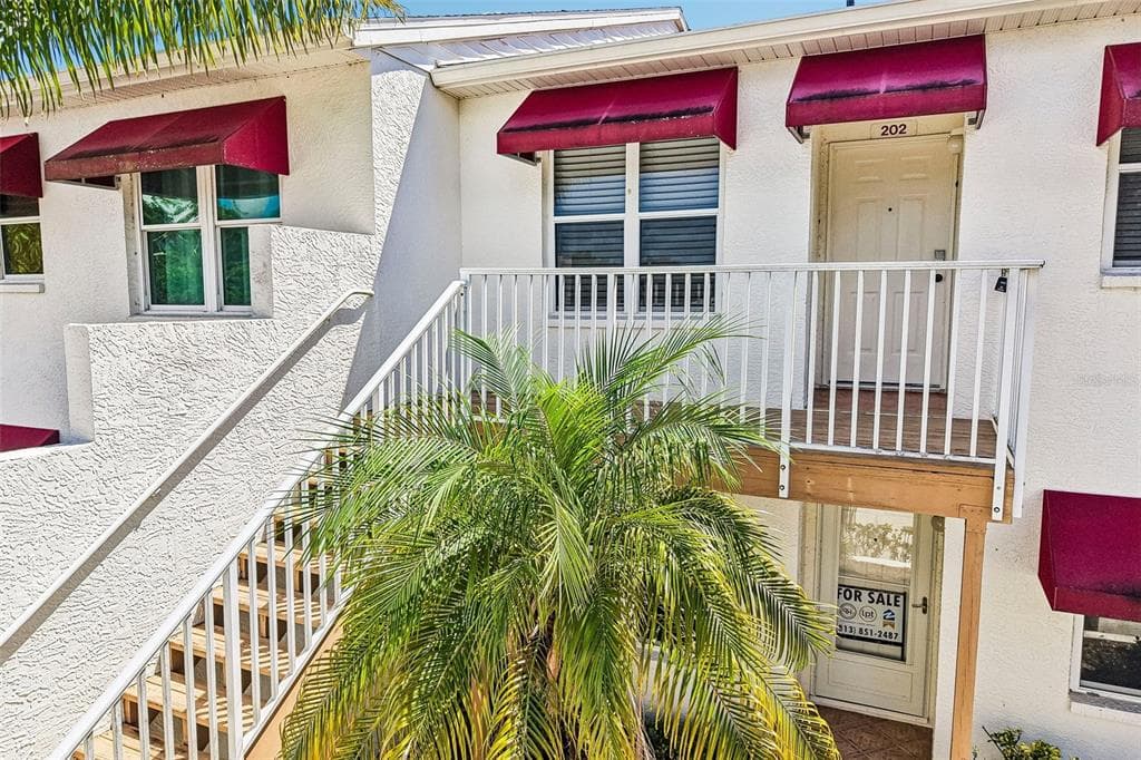 1400 WATER VIEW DRIVE W UNIT 202