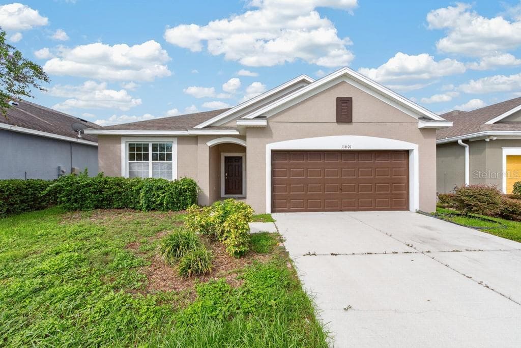 11601 TANGLE STONE DRIVE GIBSONTON, FL 33534