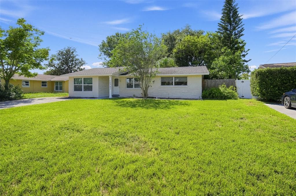 10701 OLEANDER DRIVE