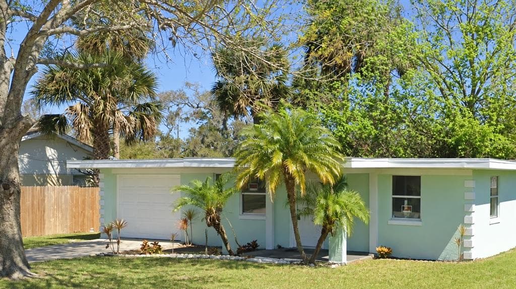 414 JEFFERSON AVENUE PORT ORANGE, FL 32127