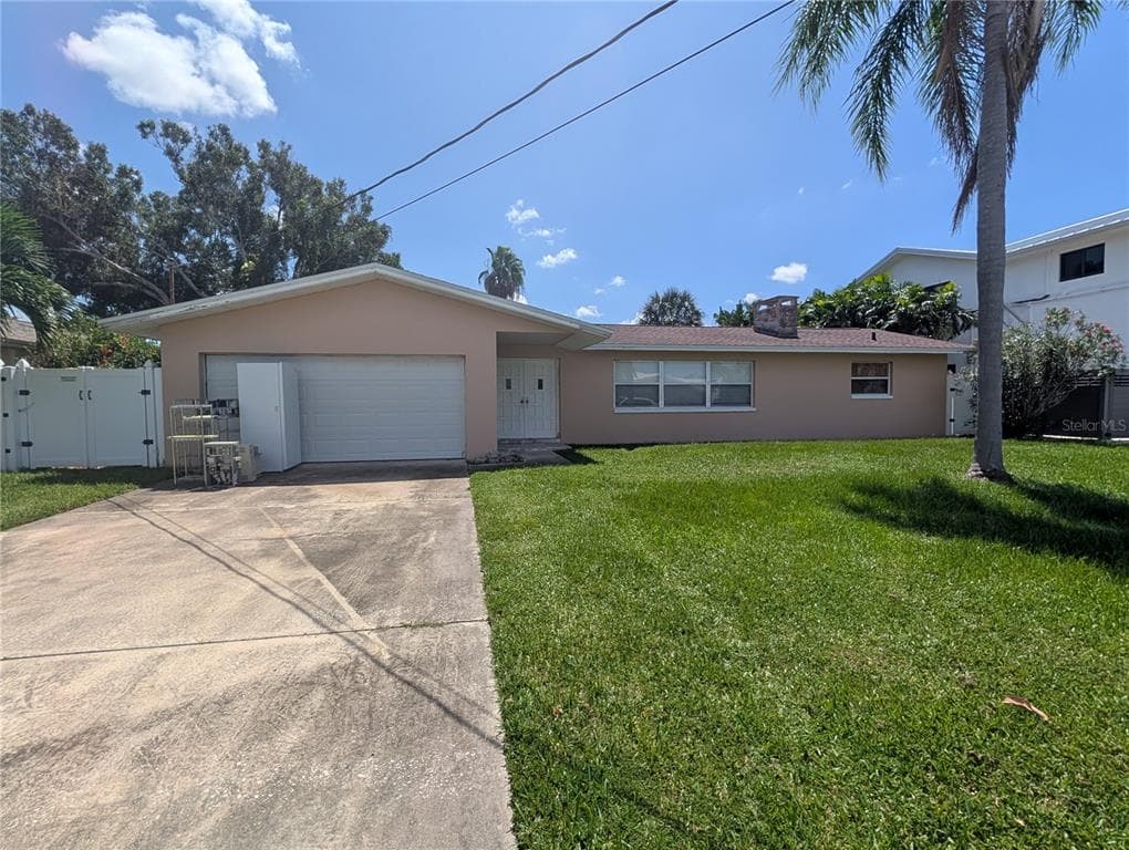4488 CLEARWATER HARBOR DRIVE N LARGO, FL 33770