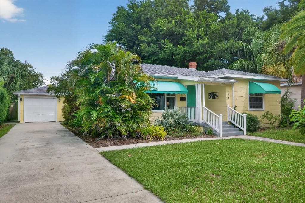 125 22ND AVENUE NE ST PETERSBURG, FL 33704
