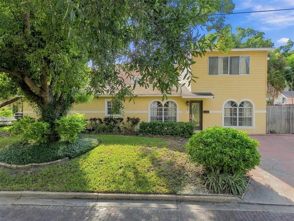 2801 W SAN ISIDRO STREET TAMPA, FL 33629