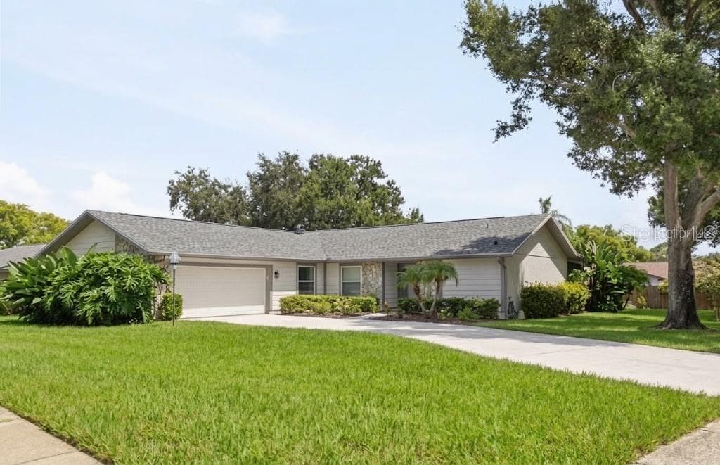 3379 HYDE PARK DRIVE CLEARWATER, FL 33761