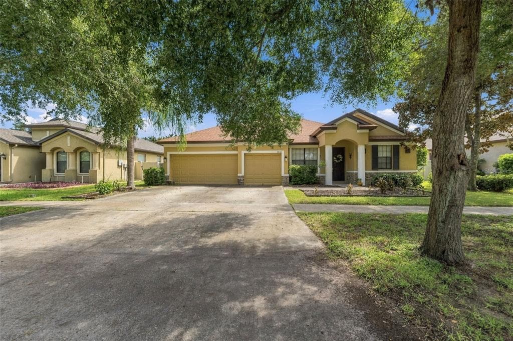 9808 CARR ROAD RIVERVIEW, FL 33569
