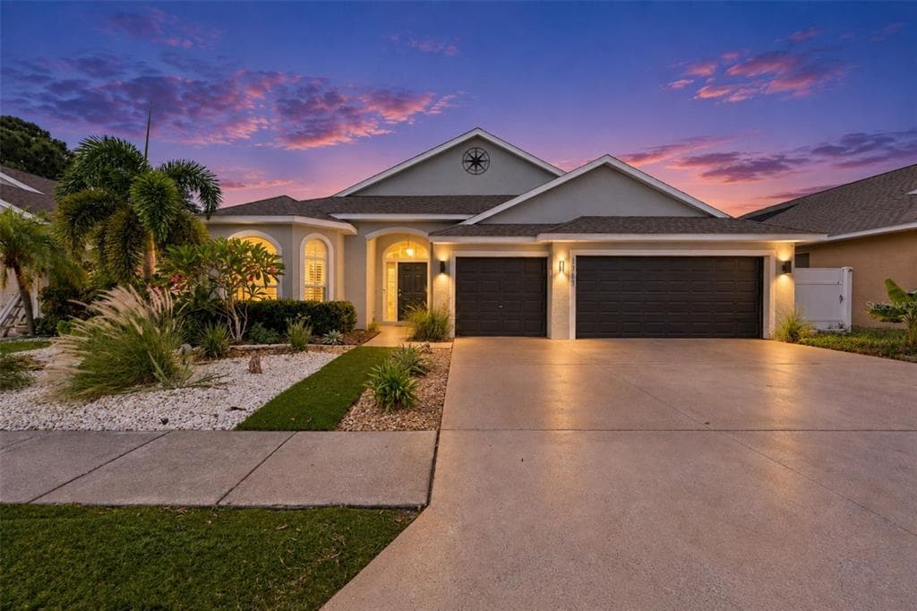 1783 WOOD BROOK STREET TARPON SPRINGS, FL 34689