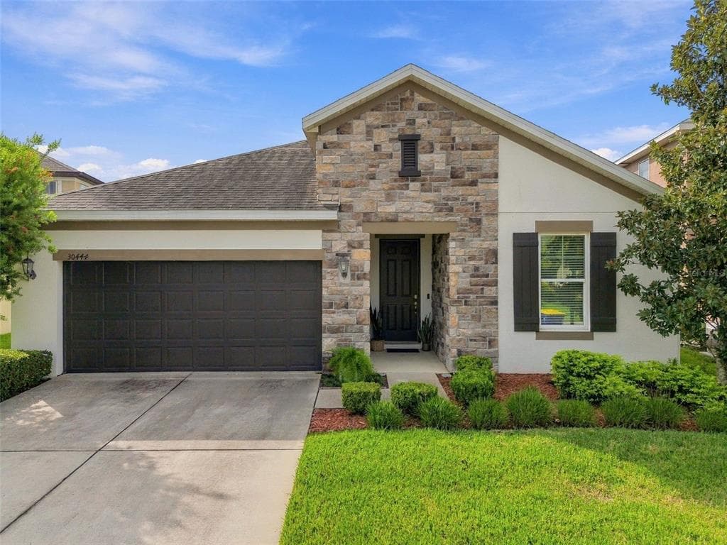 30444 PECAN VALLEY LOOP WESLEY CHAPEL, FL 33543