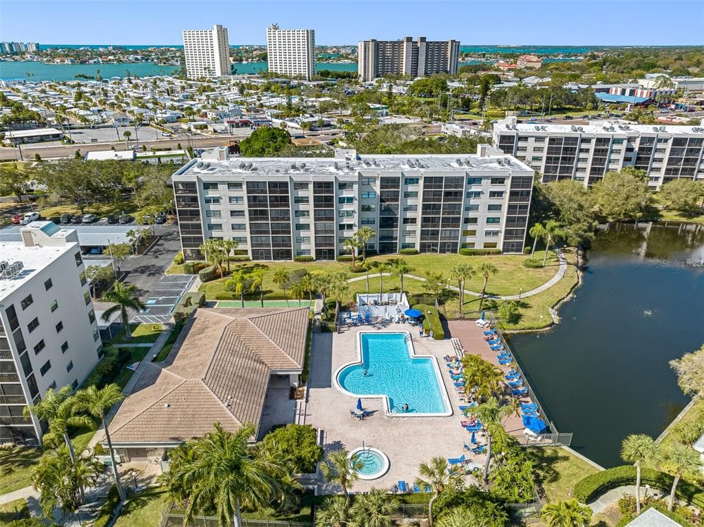 1316 PASADENA AVENUE S UNIT 303