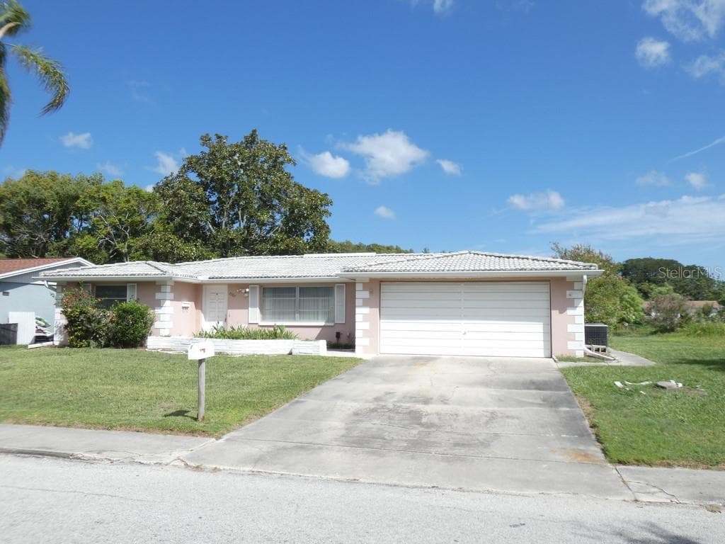 7207 ASHWOOD DRIVE PORT RICHEY, FL 34668