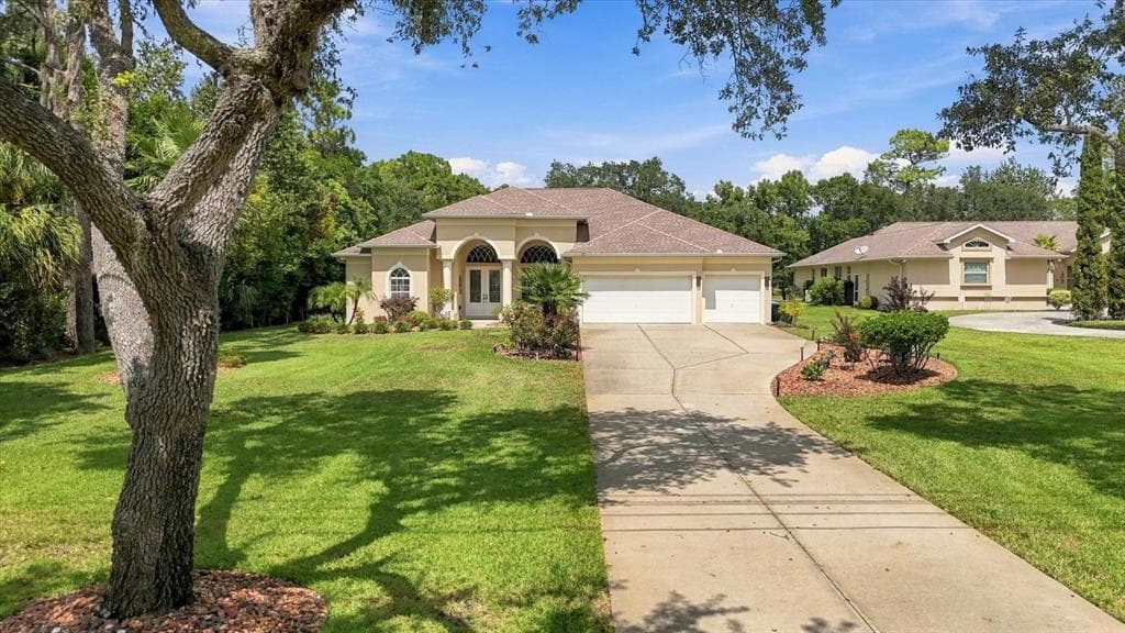 14 CYPRESS BOULEVARD E HOMOSASSA, FL 34446