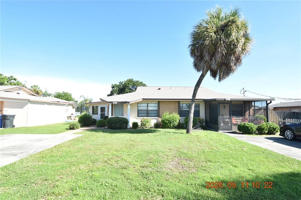 705 2ND AVENUE NW UNIT B RUSKIN, FL 33570