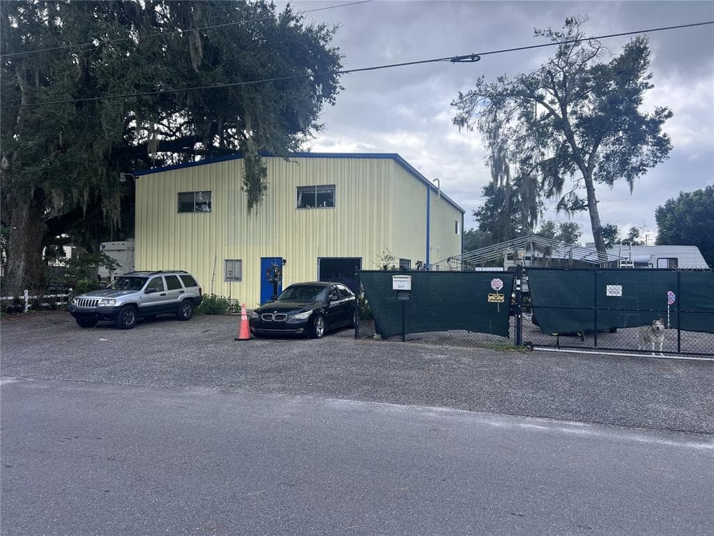 4802 6TH STREET ZEPHYRHILLS, FL 33542