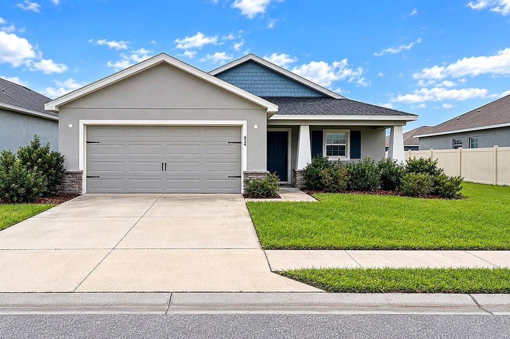 824 VIENNA DRIVE WINTER HAVEN, FL 33884
