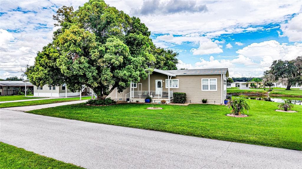 36805 LAKEWOOD DRIVE