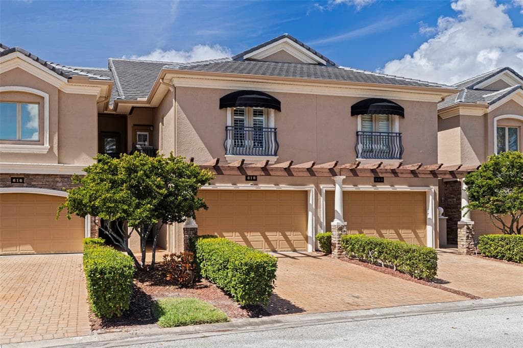618 SAXONY BOULEVARD ST PETERSBURG, FL 33716