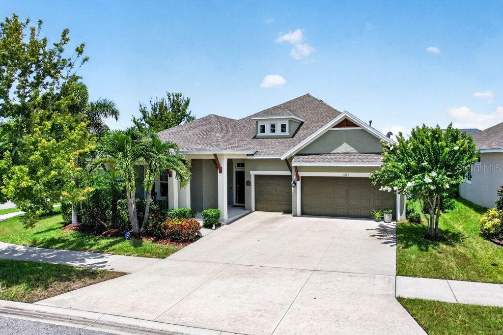6127 SHADOWLAKE DRIVE