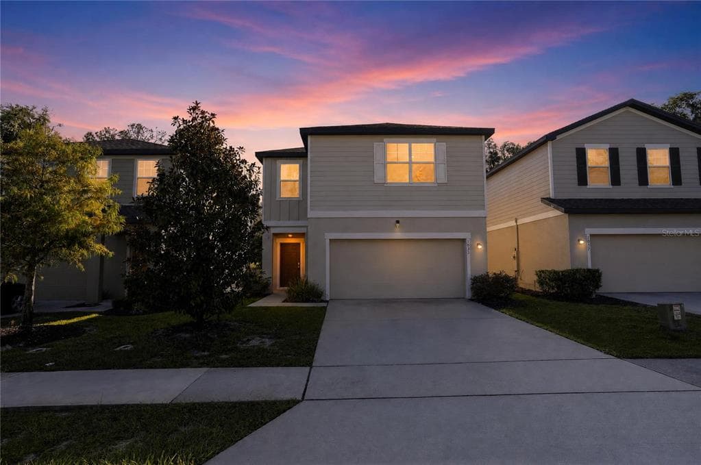1033 CADES COVE WAY DELAND, FL 32720