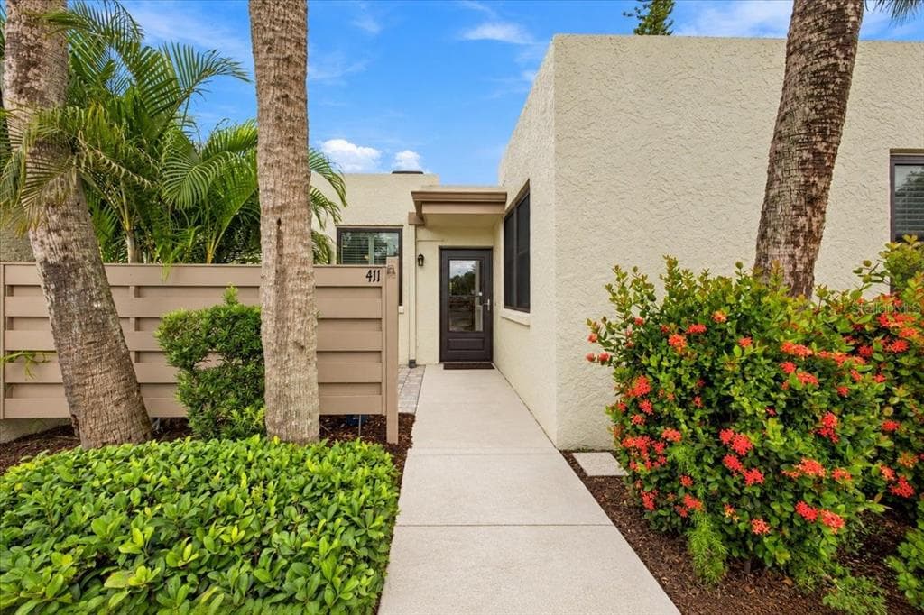 411 PALM TREE DRIVE UNIT 411