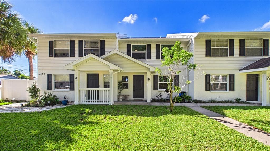 4202 W NORTH B STREET UNIT B TAMPA, FL 33609