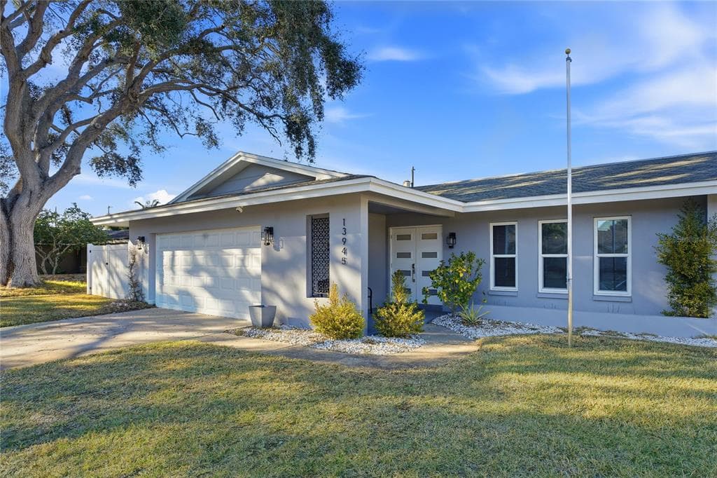 13945 106TH AVENUE LARGO, FL 33774