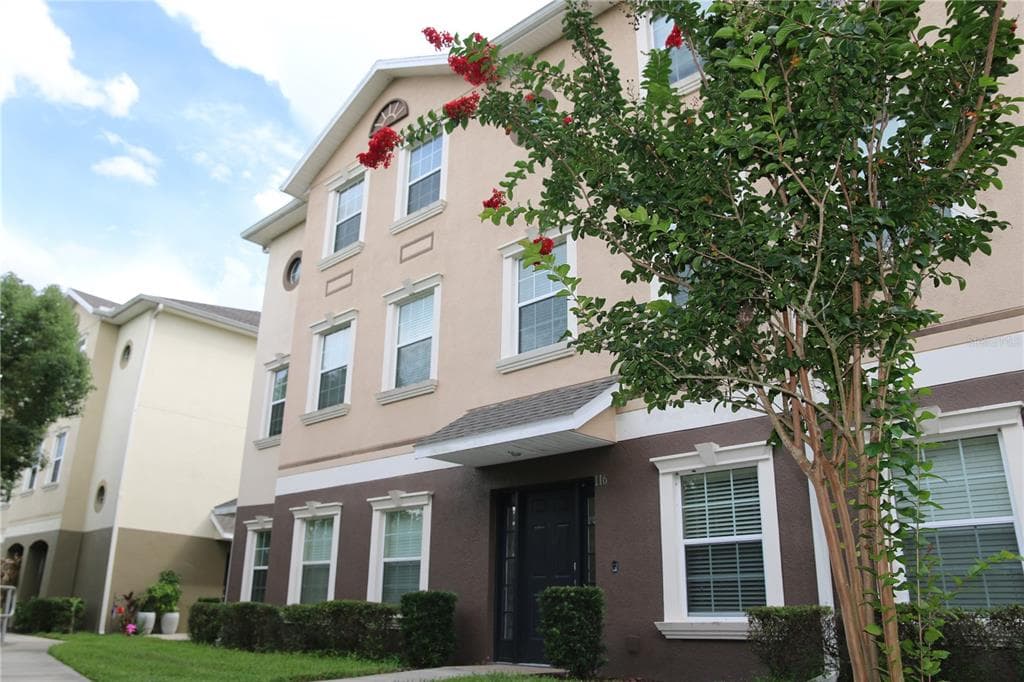 10144 ARBOR RUN DRIVE UNIT 116 TAMPA, FL 33647
