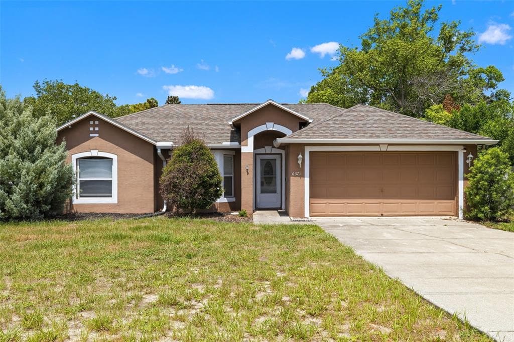 6371 SHADYDALE AVENUE SPRING HILL, FL 34609
