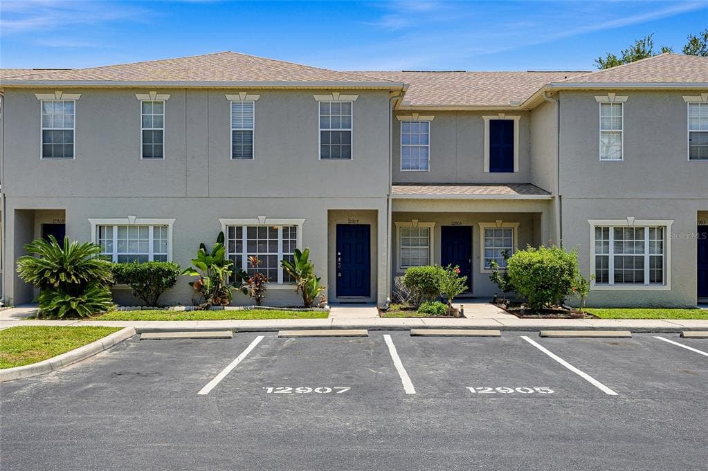 12907 KINGS CROSSING DRIVE