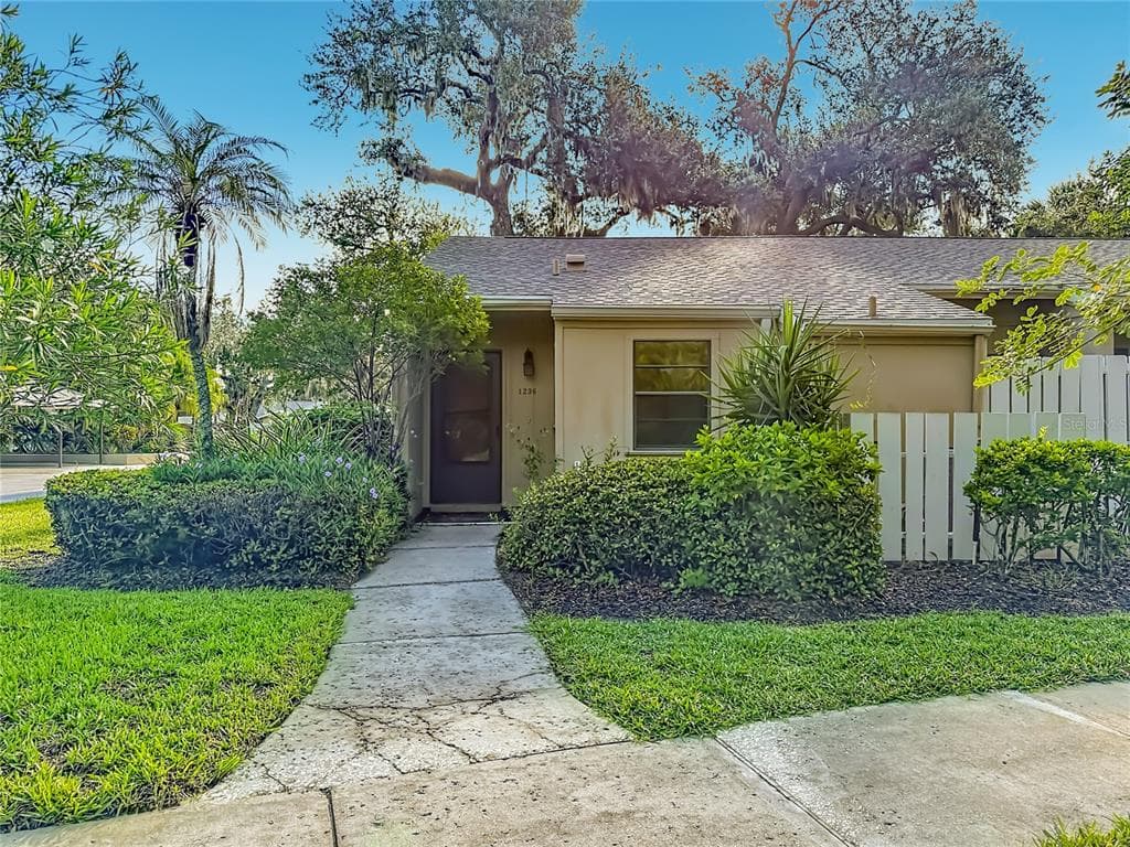 1236 TALLYWOOD DRIVE UNIT 7029 SARASOTA, FL 34237
