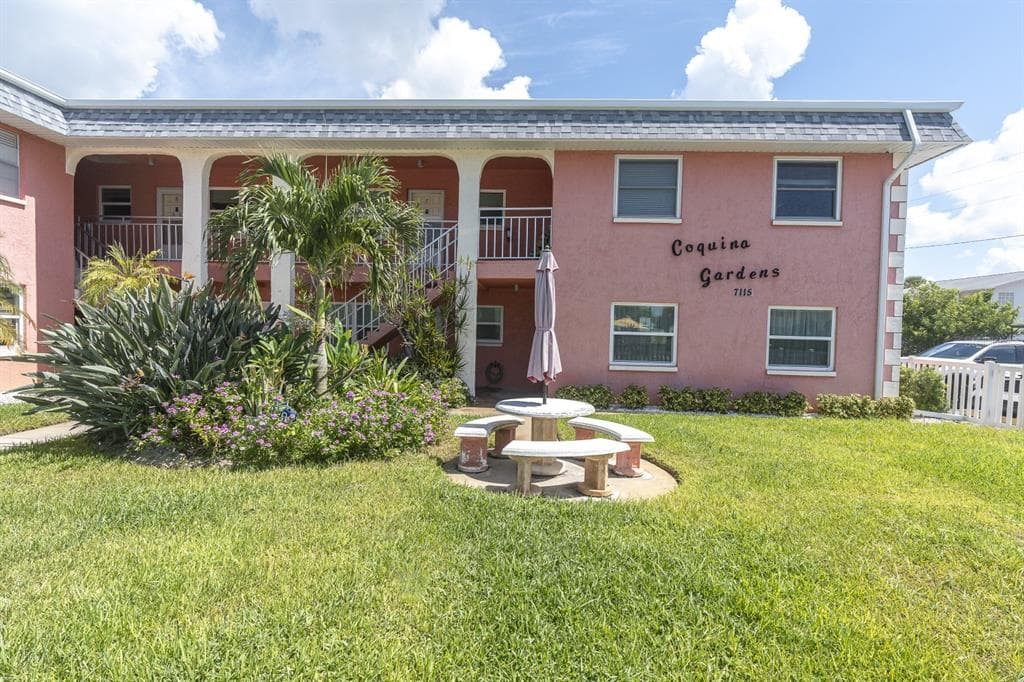 7115 COQUINA WAY UNIT 4