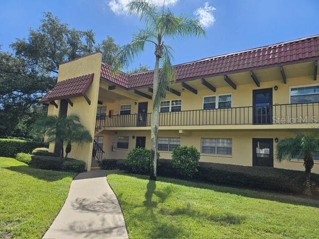 1845 S HIGHLAND AVENUE UNIT 11-11 LARGO, FL 33756