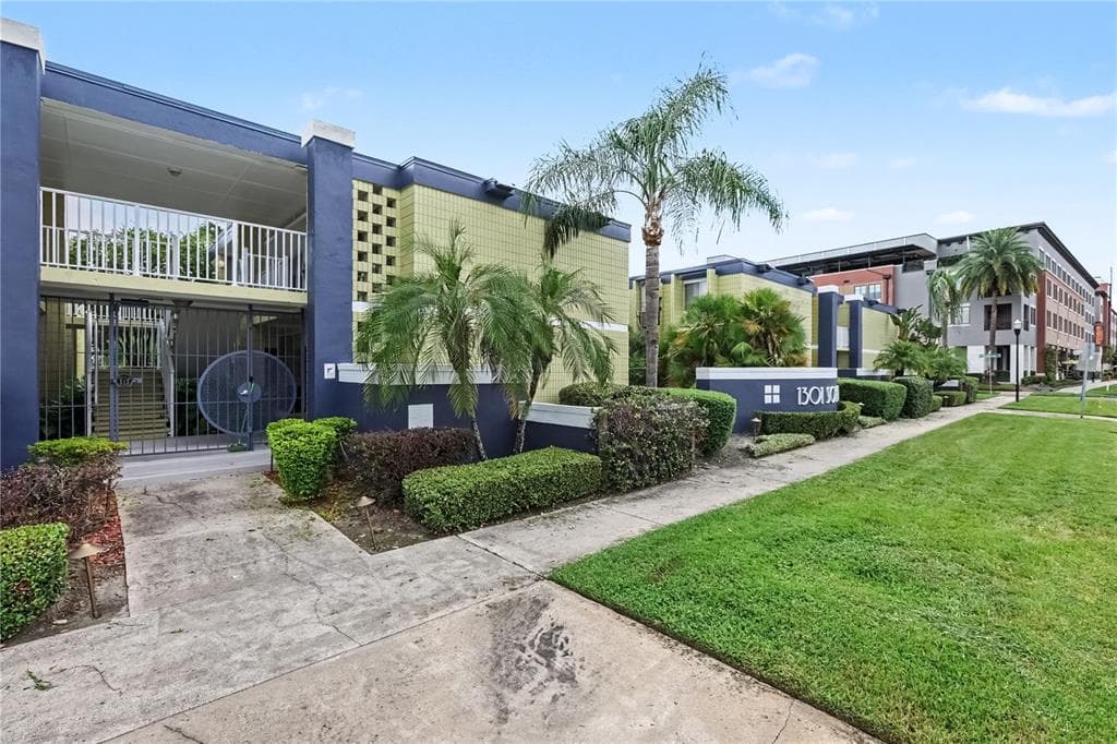 1301 S HOWARD AVENUE UNIT B1 TAMPA, FL 33606