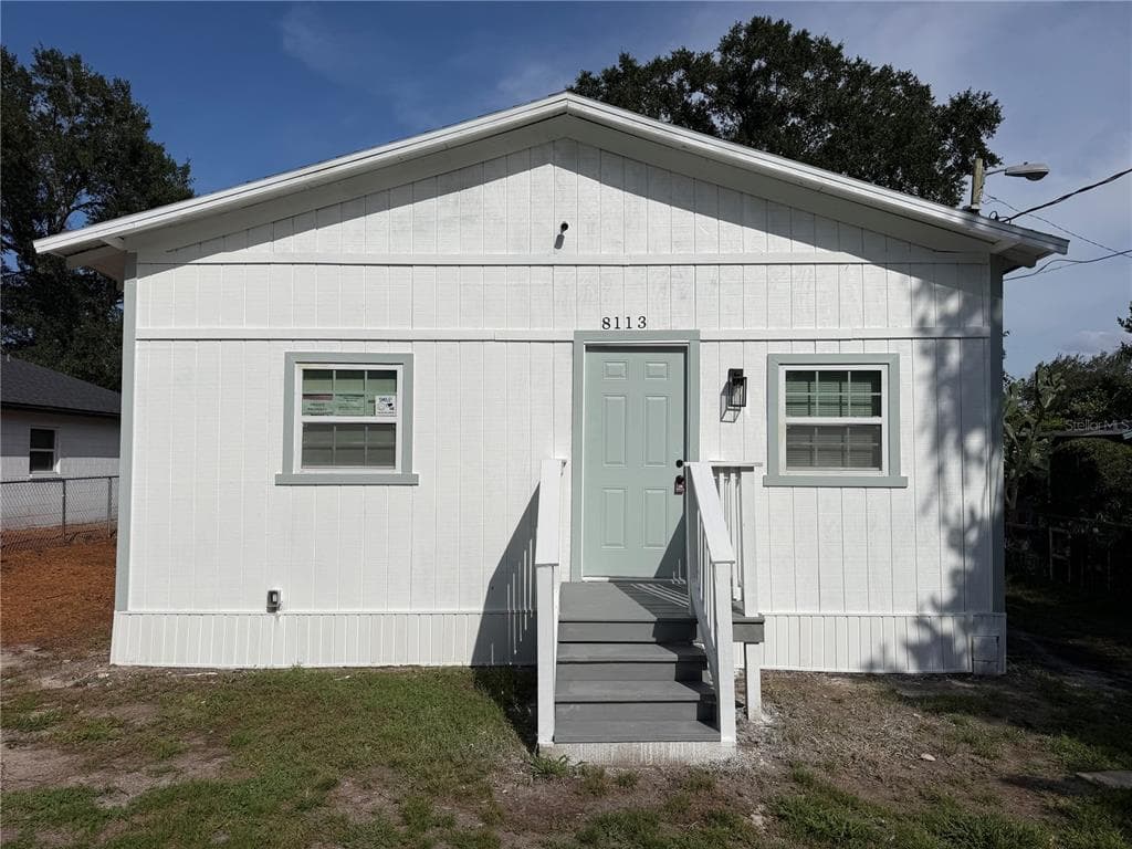 8113 N SEMMES STREET TAMPA, FL 33604