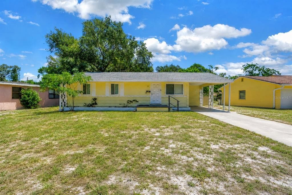 930 ALCAZAR WAY S ST PETERSBURG, FL 33705