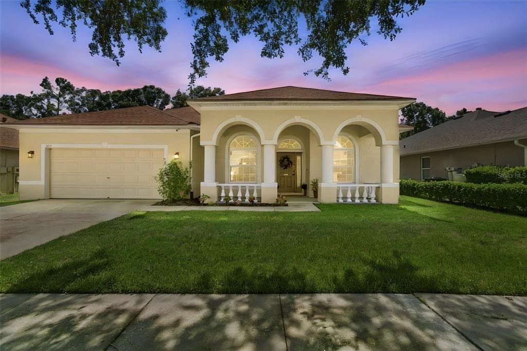 1815 WINN ARTHUR VALRICO, FL 33594