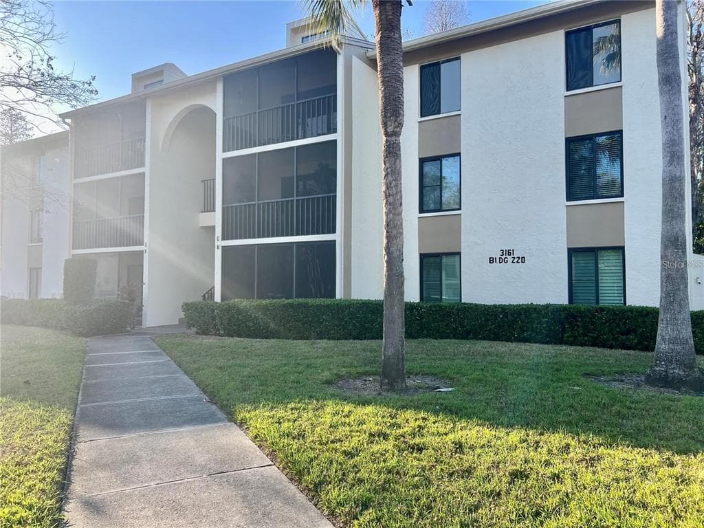 3161 LAKE PINE WAY S UNIT H1