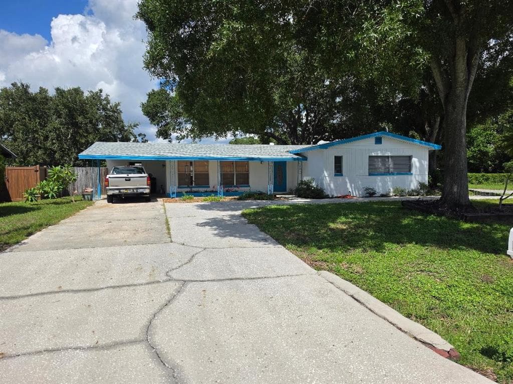 4601 W PRICE AVENUE TAMPA, FL 33611