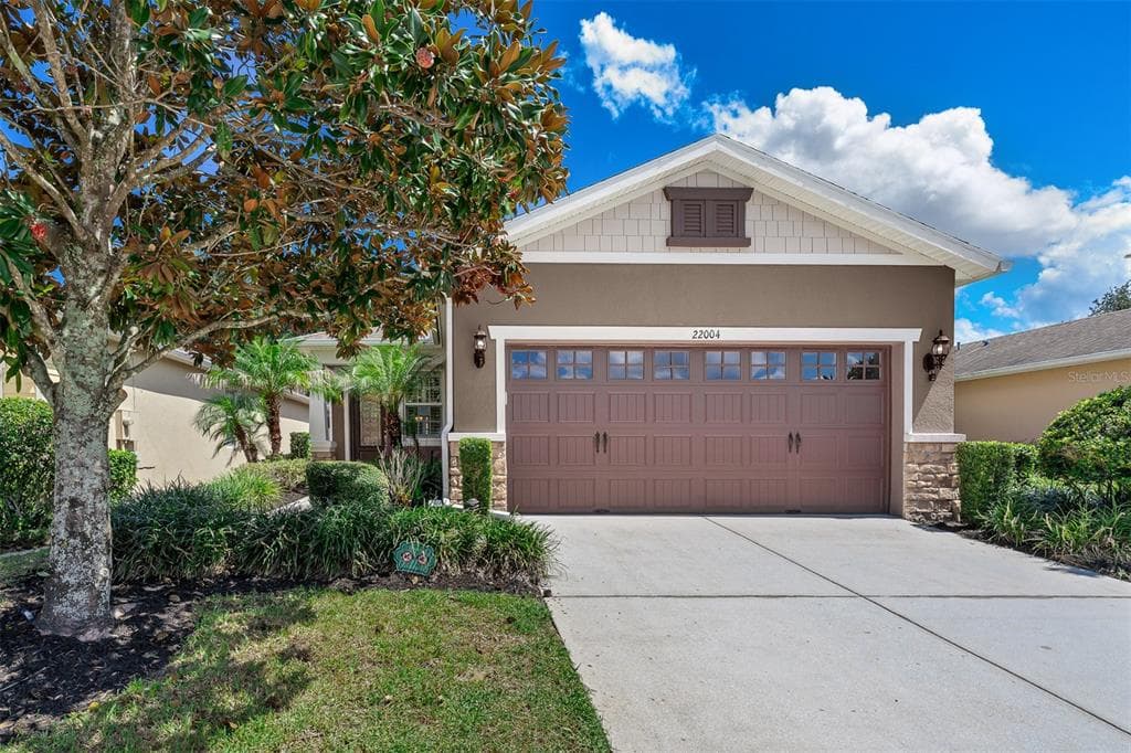 22004 BELGIAN COURT MOUNT DORA, FL 32757