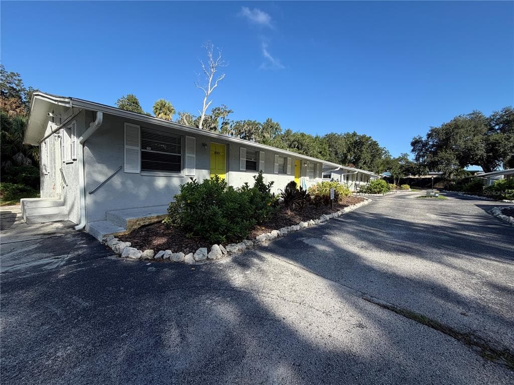 8019 EMI ANN LANE RIVERVIEW, FL 33578