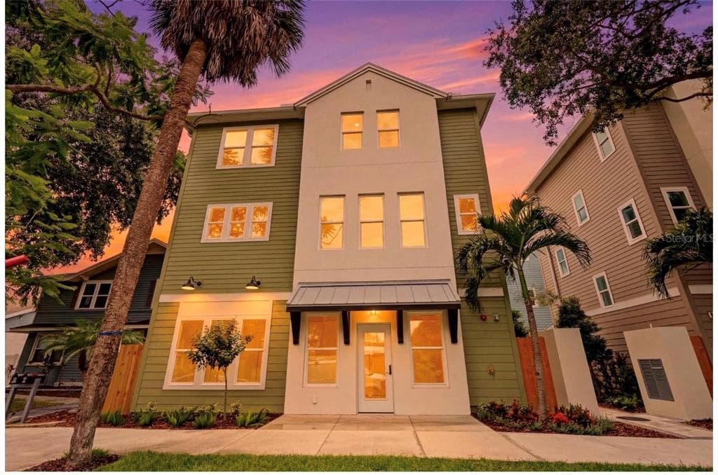 2532 1ST AVENUE N ST PETERSBURG, FL 33713