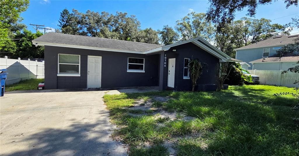10705 N WATERHOLE PLACE