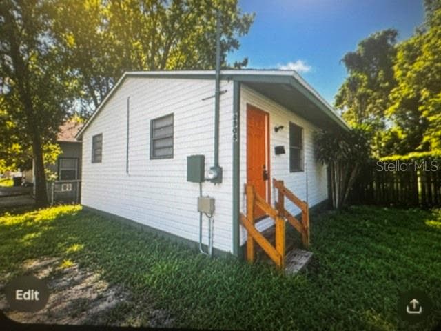 2305 E 23RD AVENUE TAMPA, FL 33605