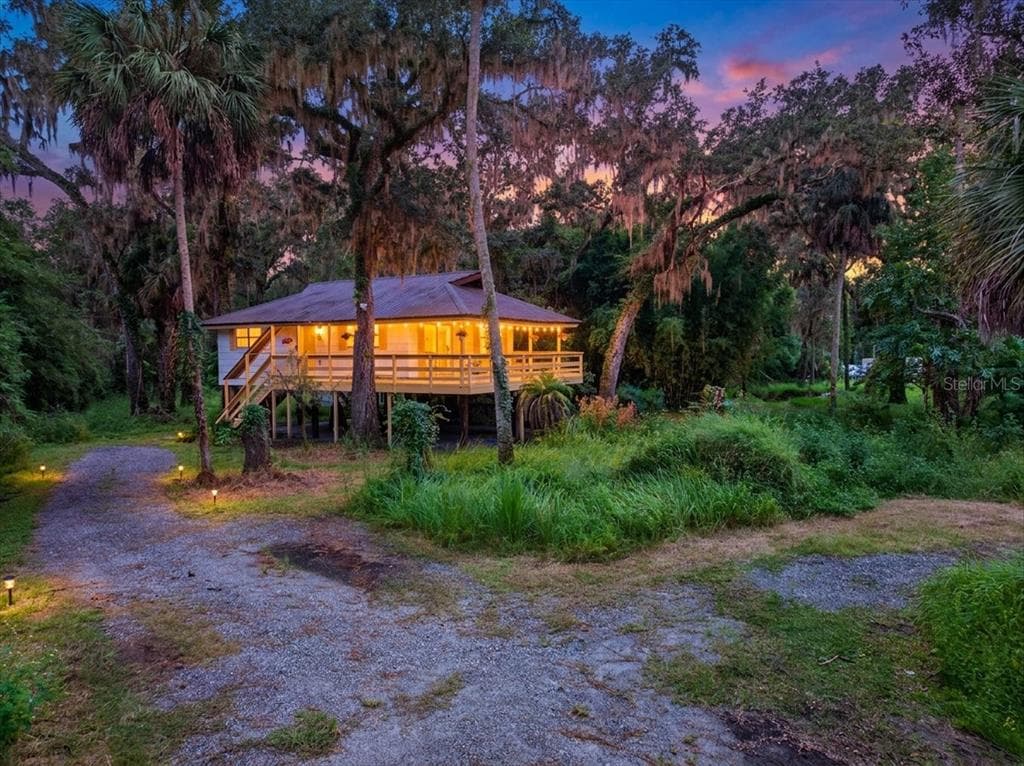4417 RIVER DRIVE VALRICO, FL 33596