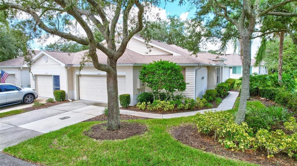 2620 NEWCOMB COURT SUN CITY CENTER, FL 33573