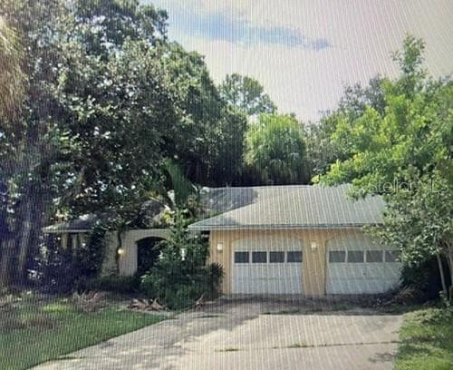 3054 HONEYSUCKLE ROAD LARGO, FL 33770