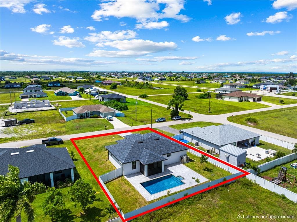 3921 NW 40TH LANE CAPE CORAL, FL 33993